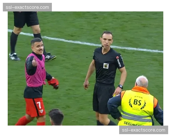 西班牙国王杯决赛将首次启用裁判摄像机技术，提供裁判视角画面